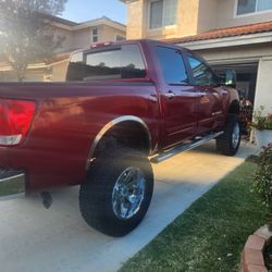 06 Nissan Titan SE 