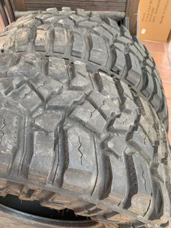 37x13.50r17 cooper discovery