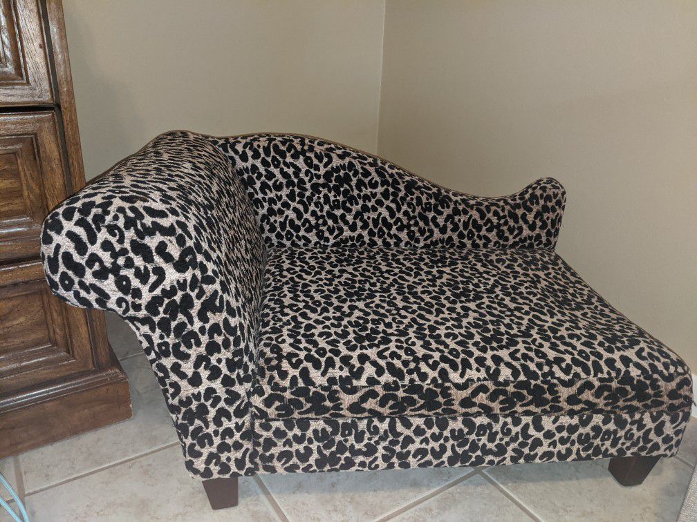 Chaise Lounge for child/pet