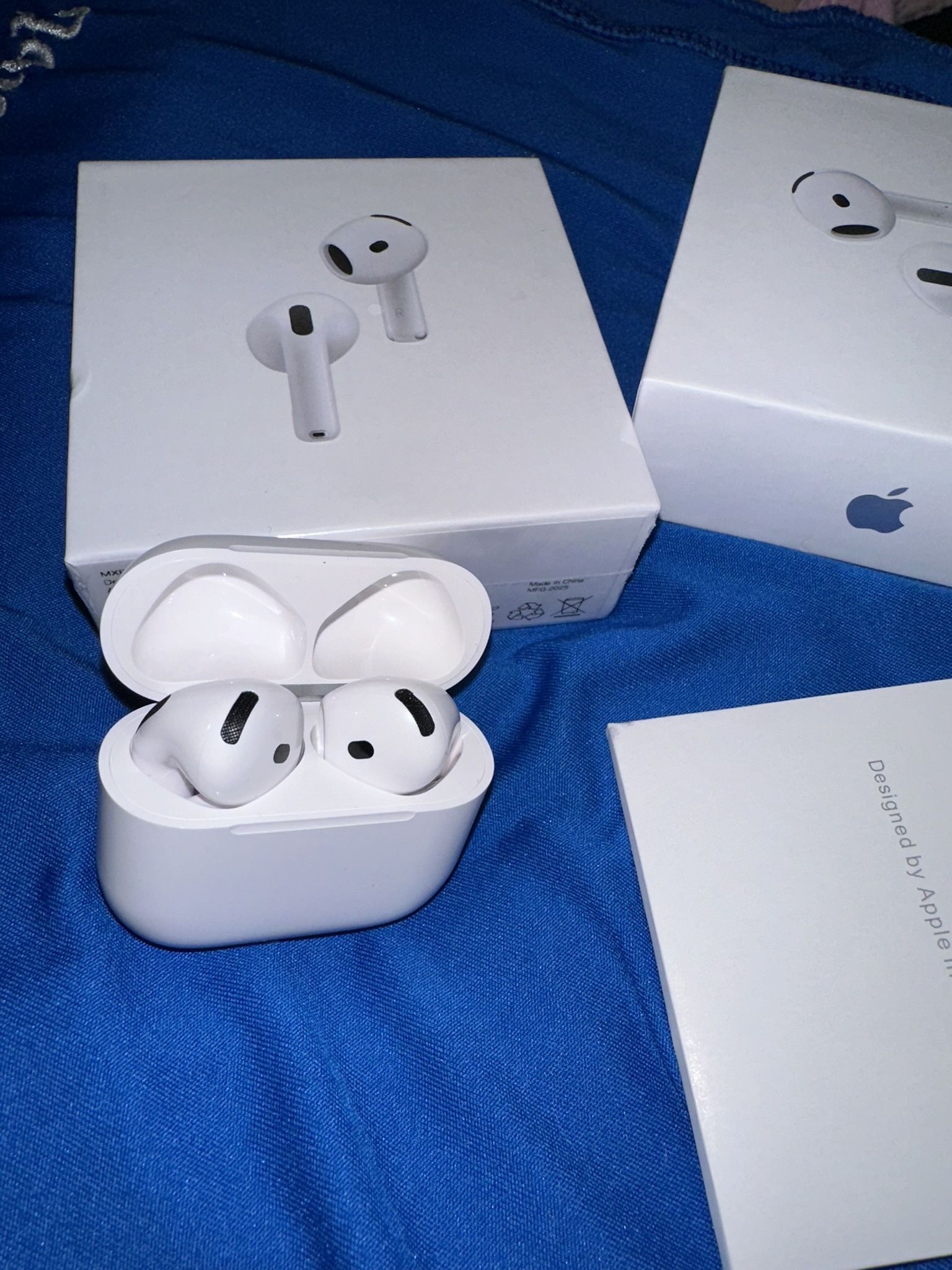Airpods 4 ANC