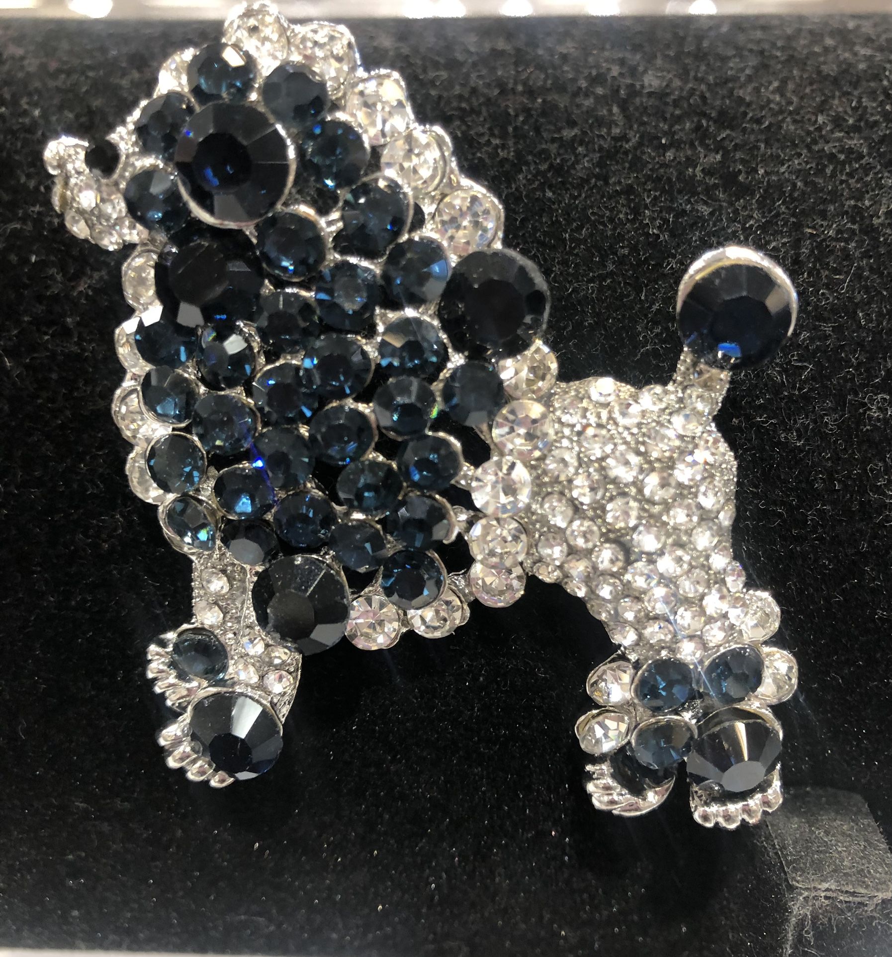Blue and clear Rhinestone Poodle Dog Puppy Animal Brooch Pin in sliver