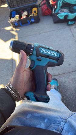 Makita Cordless Drill Driver