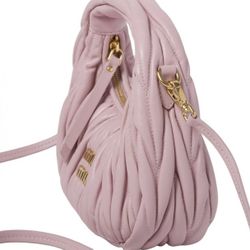 metal logo with engraved lettering, zipper closure, soft sheepskin leather, Hobo bag, single - shoulder/cross - body/handheld bag, mini(71)53