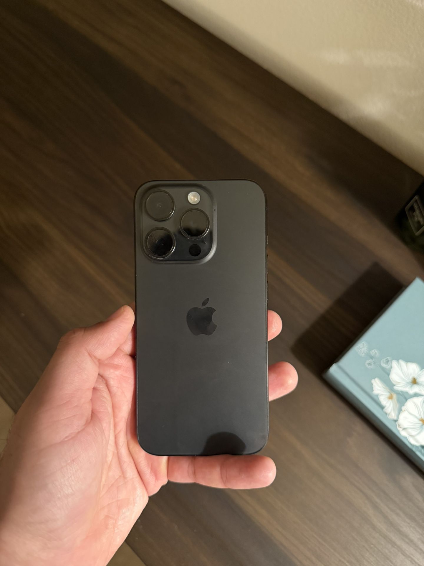 iPhone 15 Pro 128 GB Unlocked