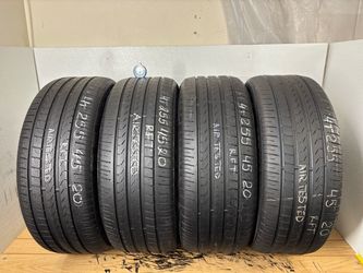 2 tires 255 45 20 Pirelli scorpion verde as run flat No repairs high tread