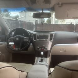 2013 Subaru Outback Im negotiable 
