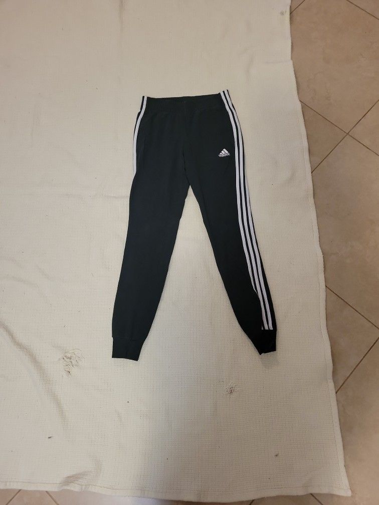Juniors Adidas Black Joggers Size 5