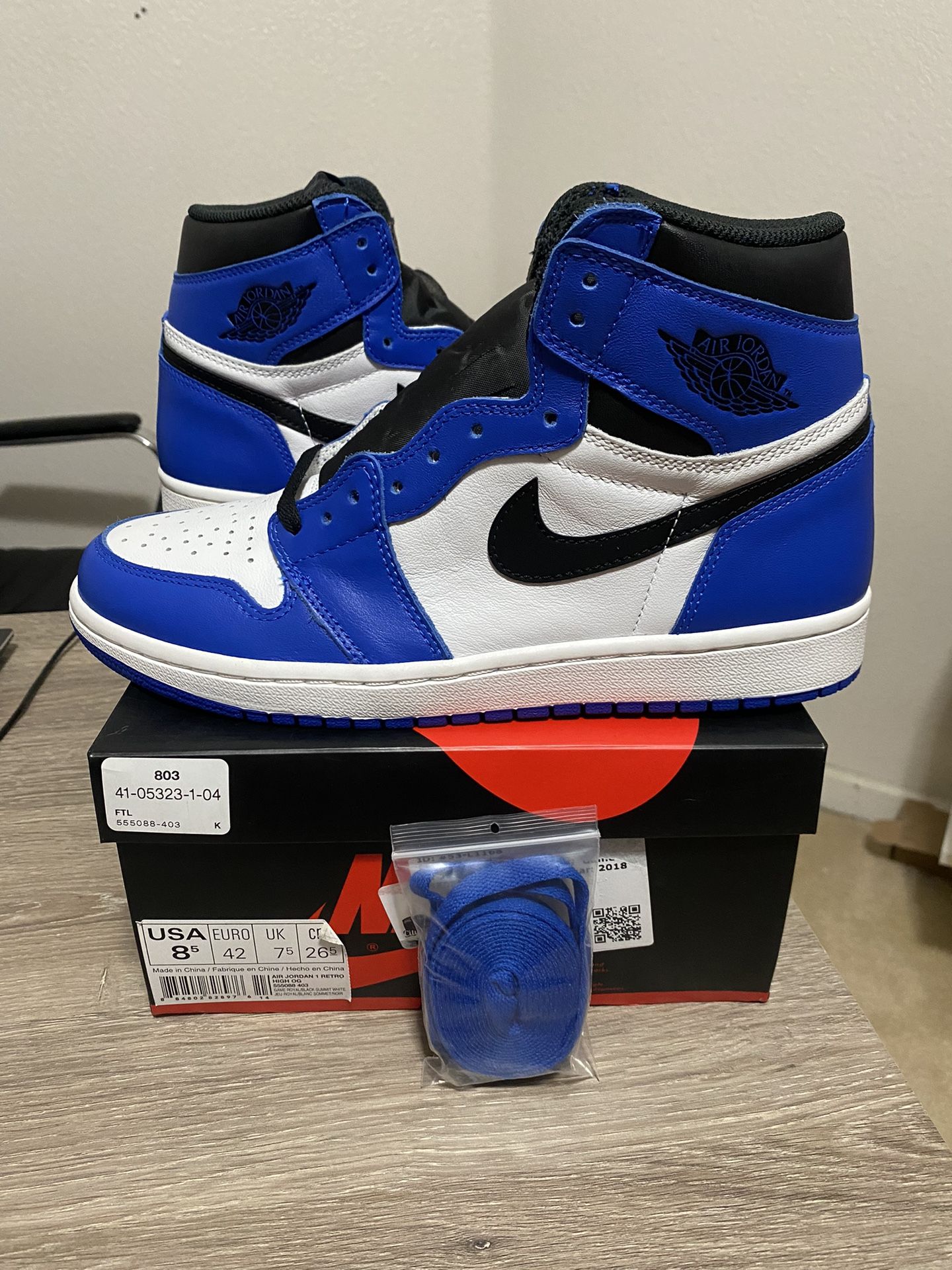 Size 8.5 - Air Jordan 1 Retro High OG Game Royal 2018