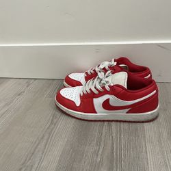 Jordan 1 low gym red size 11 