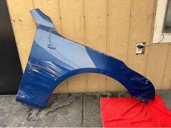 2023 2024 2025 CADILLAC CT4 RIGHT SIDE FENDER OEM USED