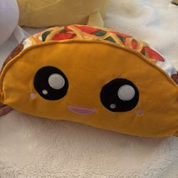 Taco Plushie $5