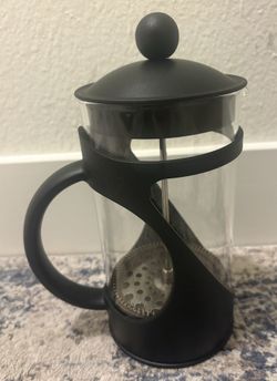 Press coffee maker