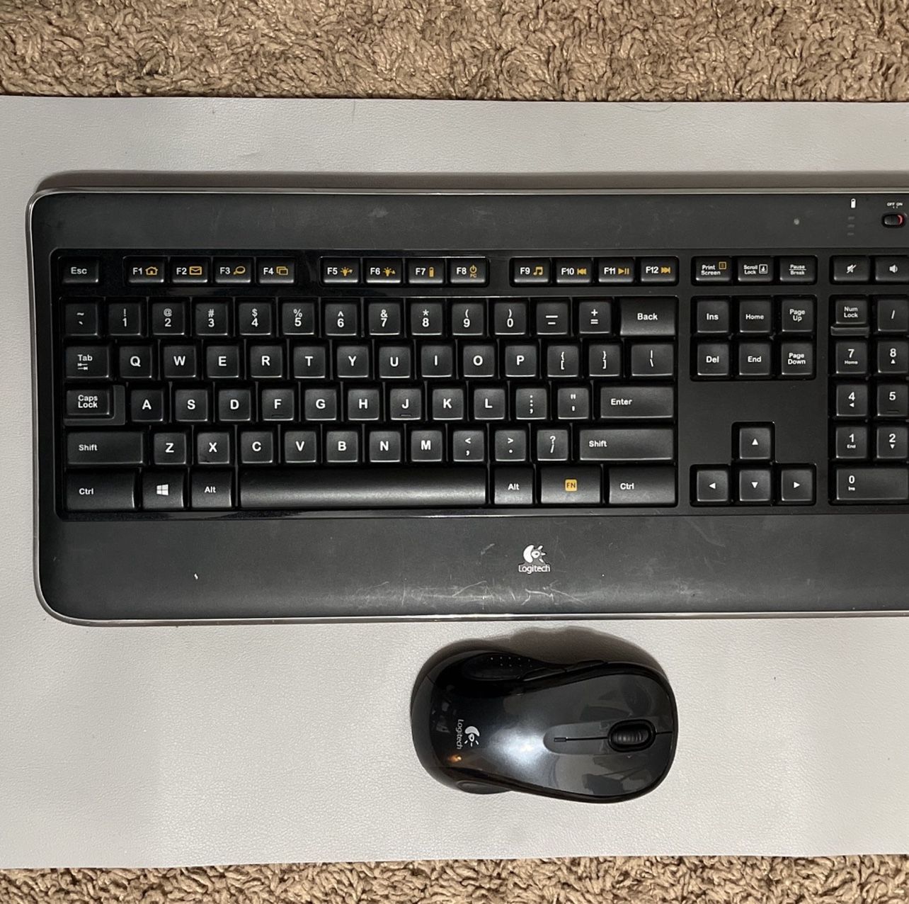 Logitech Wireless Keyboard & Mouse Combo