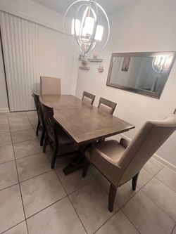 Dinning Room Set