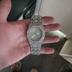 Moissanite Ap