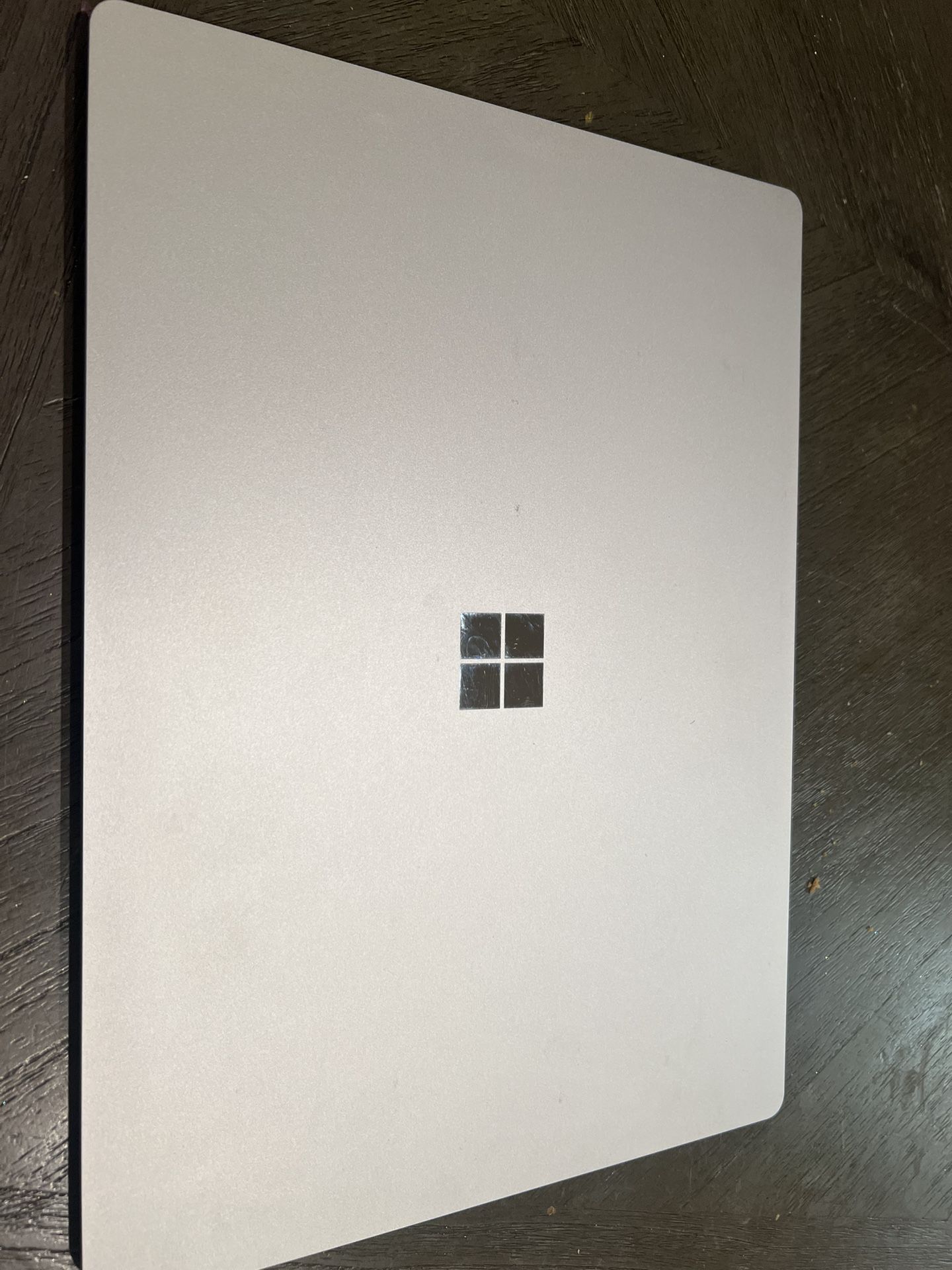 Microsoft Surface Laptop 1953 15"