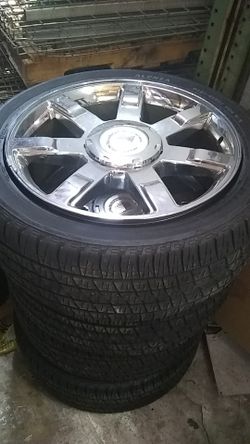 Original Cadillac Escalade stock wheels