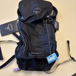 Osprey Skarab Hiking Backpack with Hydraulics Reservoir