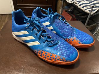 Indoor Soccer Adidas Predators 10 1/2 Size Mens