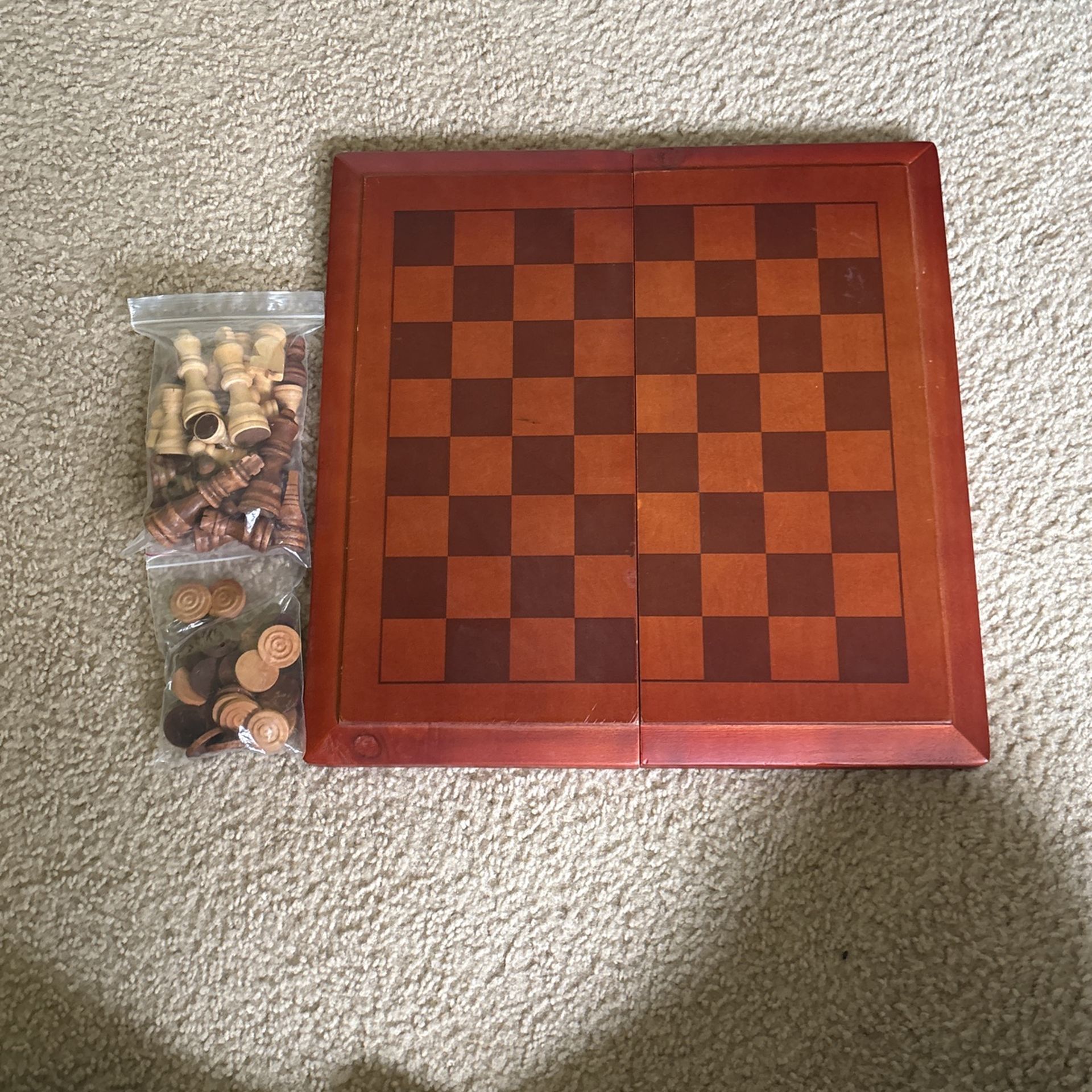 Wooden Foldable Chess/Checker board
