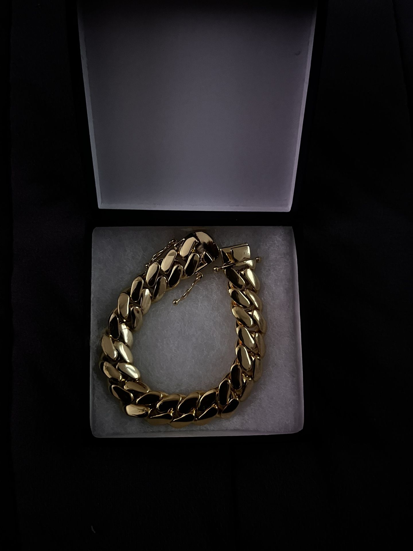Cuban Link bracelet