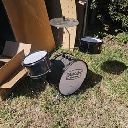 Free Kids Drum Set