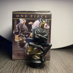 Bluno One Piece Chess Figure