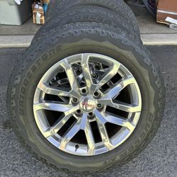 Chrome 6lug GMC/Chevy “SnowFlakes”