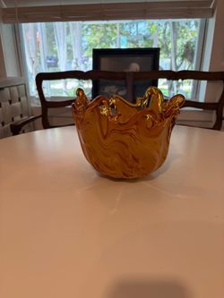 Handmade Italian Murano-Style Amber Ruffled Art Glass Bowl