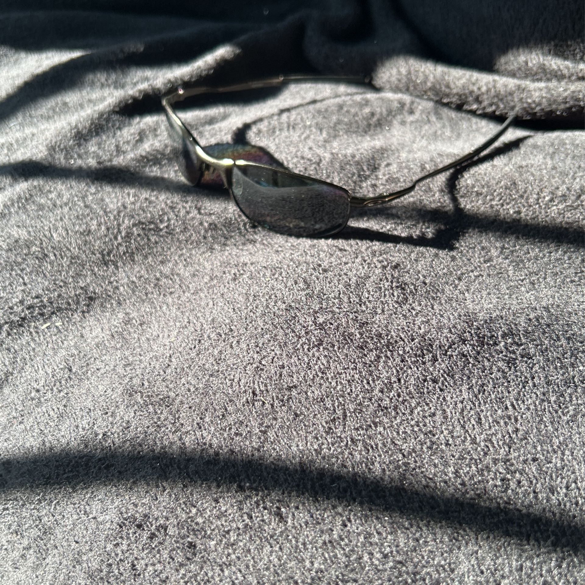 Oakley Tightrope
