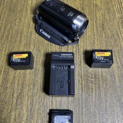 🔥 CANON VIXIA HF R30 Full HD Camcorder WiFi 51x Zoom LIKE NEW 🔥