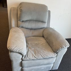Desiraye 34.3'' Wide Recliner, Full Reclined: 65.35'' D, Seat Height (Inches): 20.1