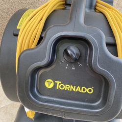 Tornado Blower 