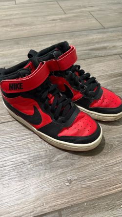 youth size 4 Nike Kids' Grade School Court Borough Mid 2 Shoes youth size 4