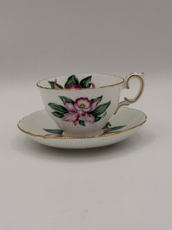 Vintage English Made Tea Cup Saucer