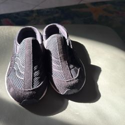 Easy Spirit Dark Gray Mesh Water Shoes