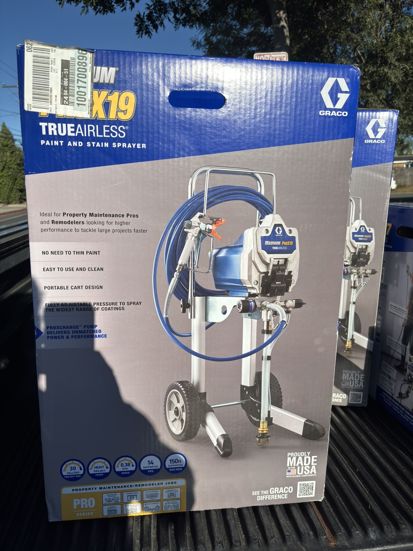 Graco Magnum ProX19 Cart Airless Paint Sprayer