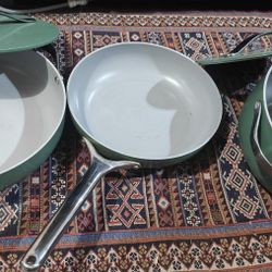 Caraway Cookware Set 