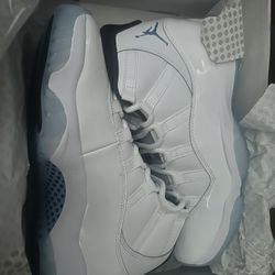 Jordan 11 Retro Legend Blue (2024)