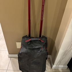 North Face Rolling Thunder Rolling Duffle Bag 22” Tall 