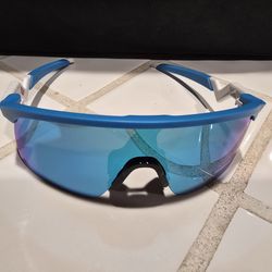 Youth Oakleys Resistors