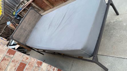 Free bed and frame