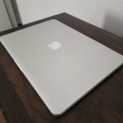 2013 MacBook Pro (Silver)