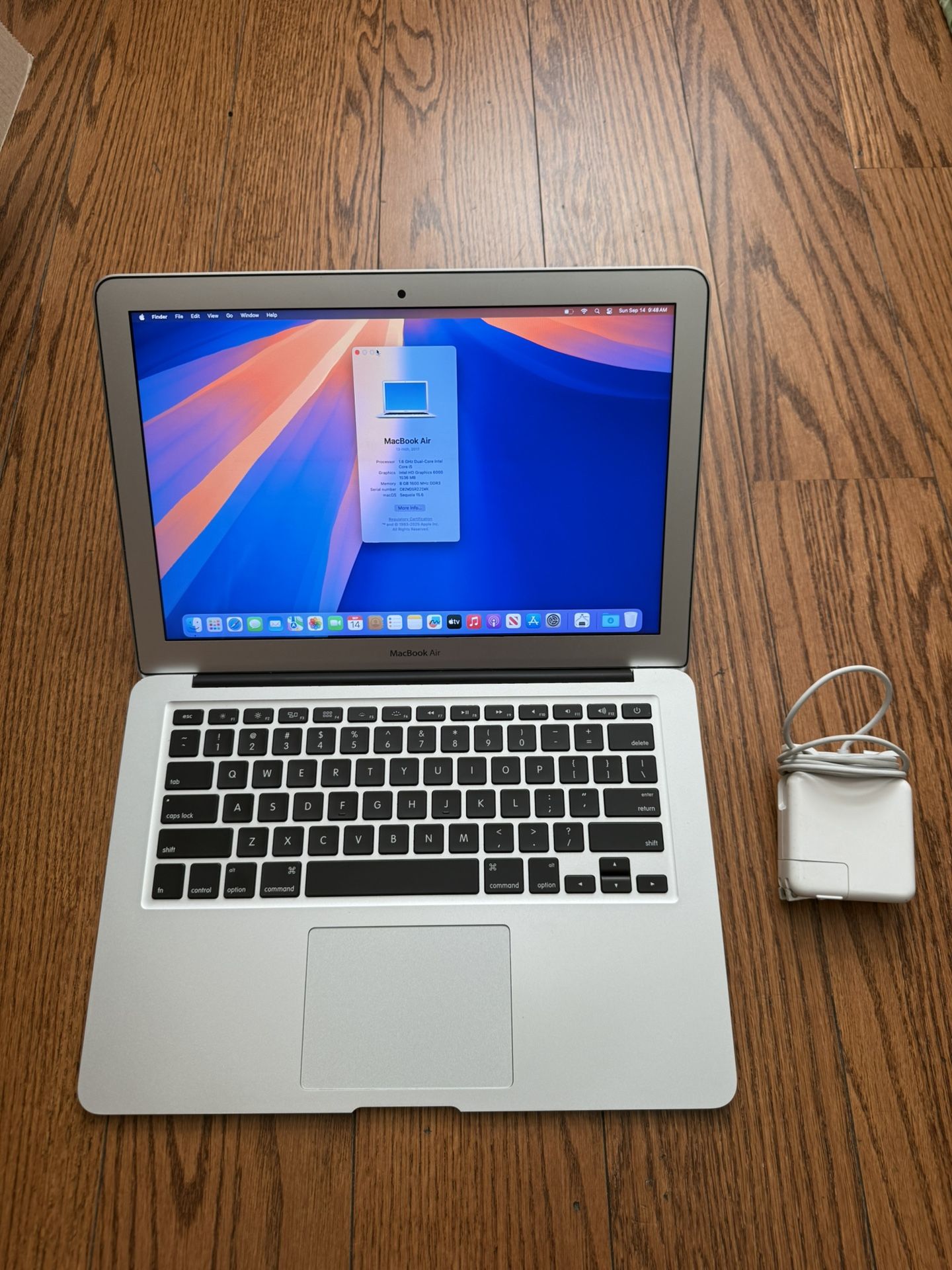 MacBook Air 13” 2017/8GB RAM/512GB SSD/Fully Functional/Excellent Battery/Apple charger 