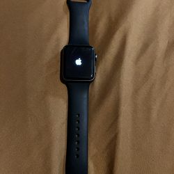 Apple Watch Series 2 42mm and 5 Bands 