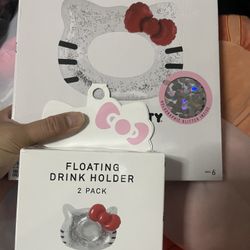 HELLO KITTY POOL FLOAT SET