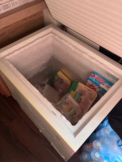 Deep freezer