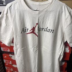 Air Jordan white t-shirt, Size large men’s runs small used