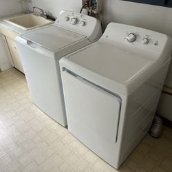 2017 GE Washer/Dryer Combo