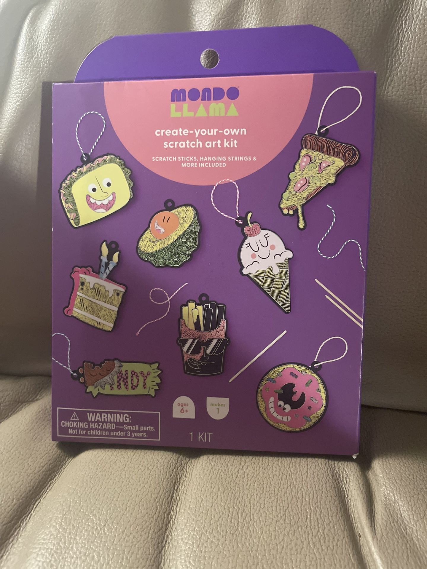 Mondo Llama Scratch Art Kit New Sealed Diy Fun Project Artistic Creative Fun